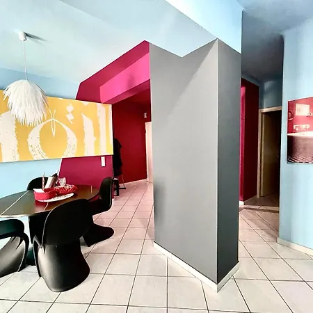 The Muse Flat In Just A Few Steps Away From Museums And Helexpo Apartment *