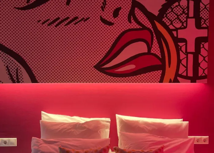 The Muse Flat In Just A Few Steps Away From Museums And Helexpo Apartman