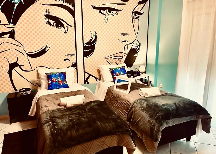 The Muse Flat In Just A Few Steps Away From Museums And Helexpo Szaloniki