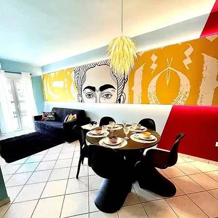 The Muse Flat In Just A Few Steps Away From Museums And Helexpo Lägenhet *