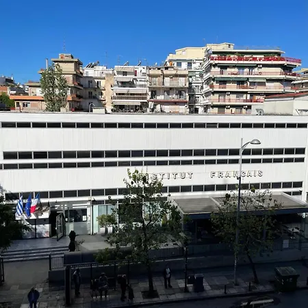 The Muse Flat In Just A Few Steps Away From Museums And Helexpo Saloniki
