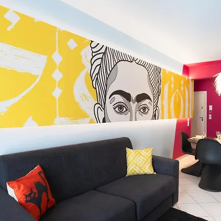 The Muse Flat In Just A Few Steps Away From Museums And Helexpo Lägenhet *