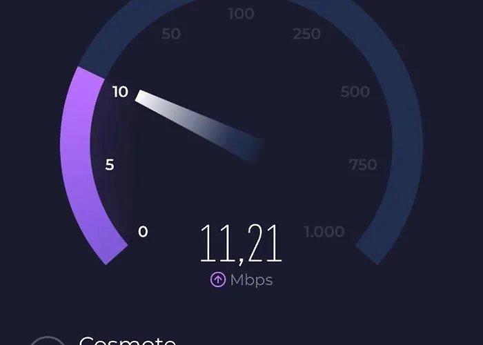 The Muse Flat In Just A Few Steps Away From Museums And Helexpo *