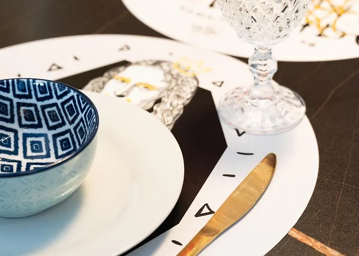 公寓 The Muse Flat In Just A Few Steps Away From Museums And Helexpo *