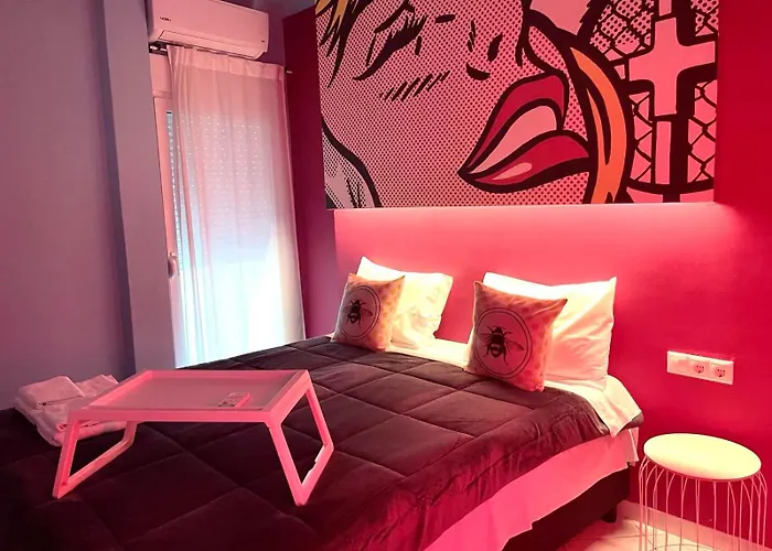 The Muse Flat In Just A Few Steps Away From Museums And Helexpo * Thessaloníki